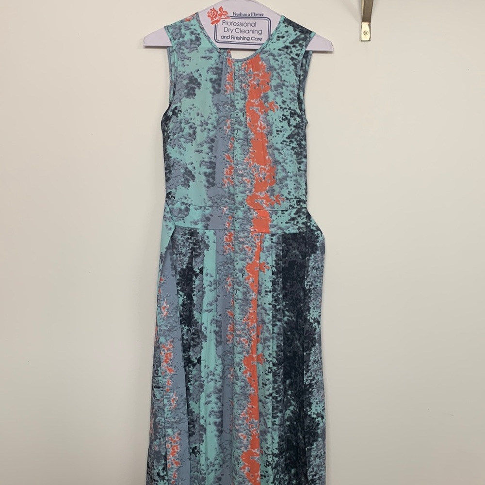 Beautiful turquoise and salmon dress!